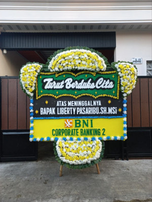 Papan Bunga Duka di Tanjung Batu