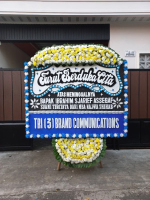 Papan Bunga Duka di Tanjung Batu